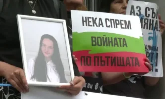 През седмицата Николай Попов баща на 12 годишната Сияна се усъмни