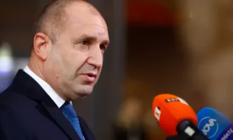 Държавният глава Румен Радев е провел телефонен разговор със заместник