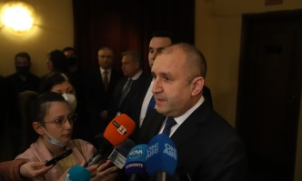 Не искам в Испания да отговарям на злободневни български теми