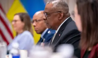 САЩ са готови с плана си за поредица от удари срещу ирански цели в Сирия и Ирак, според Си Би Ес