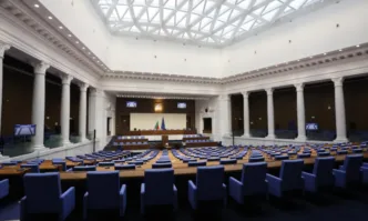 Блиц контрол с премиера Румен Радев в парламента