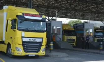 От възпитание ще си замълча какво мисля за журналисти от