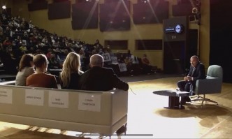 ПЛАТЕНА ПУБЛИКАЦИЯ Кандидат президентът Веселин Марешки разигра оригинално сатирично шоу с