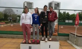 Йотова и Георгиева спечелиха титлата по двойки на Държавен турнир за жени на ТК Дема