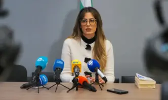 Насилникът обяснил че посегнал на съпругата си защото се държала