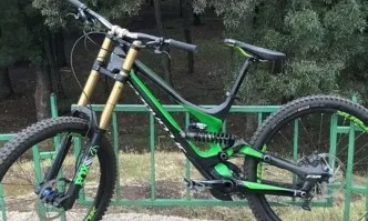 Маскирани пребиха момче в Северния парк, откраднаха колело