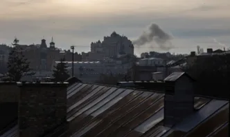 Среднощни атаки с дронове в Киев, отново на прицел бе енергийната инфраструктура