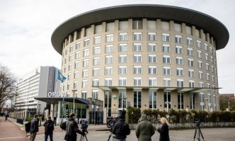 Самоделно взривно устройство беше хвърлено на територията на руското консулство