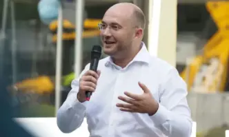 Срокът за изпълнение на паркинга на четири нива в район