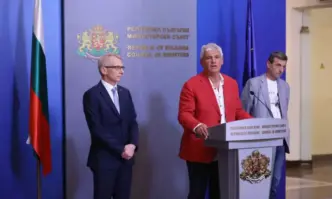 Протестиращите енергетици и миьори искат гаранции че до 2030 г