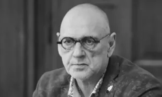 Днес се прощаваме с Любен Дилов син Поклонението ще се