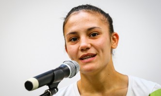 Олимпийската шампионка Ивет Горанова стигна до битката за бронза в