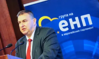Европейският депутат от ГЕРБ Емил Радев заяви че има информация