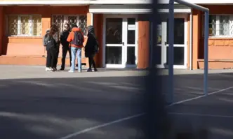 За всеки срок по 7 дни написа Диян СтаматовОт профила