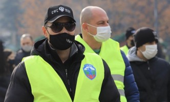 Служители на МВР и на министерството на правосъдието излизат на