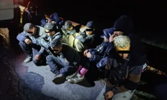 Заловиха 11 бежанци край Бургас