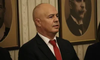 Още след изборите всички насочиха погледите към третия мандат –