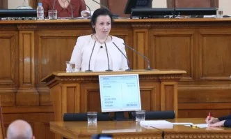 Десислава Танева: Сектор свиневъдство е под огромна заплаха