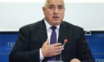 Македонска медия цитира Борисов: Петков не може да реши въпроса с РСМ