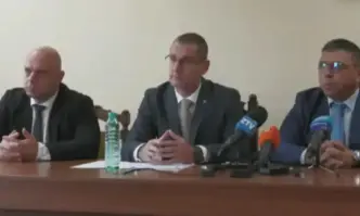 Оръжието с което е стреляно по 19 годишното момче в Плевен