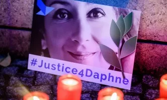 Задържан е посредник за взрива в колата на журналистката Дафне Каруана Галиция