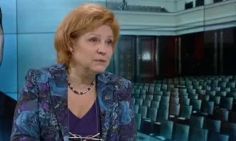 Менда Стоянова: Дариткова е един от авторитетите в ГЕРБ, силна и балансирана е