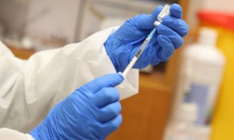 ЕК обмисля промяна на статуса напълно ваксиниран