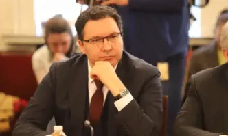 Даниел Митов: Президентът Зеленски измете пода с Радев. Това беше срамна сцена