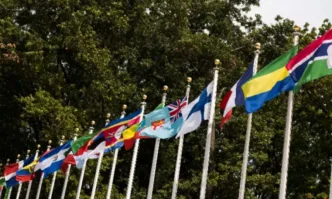 Общото събрание на ООН прие с голямо мнозинство резолюция която