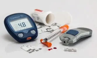 МЗ забранява износа на инсулин и антибиотици за деца за месец