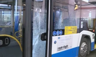 Стрелба по автобуси във Варна