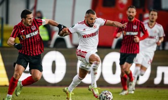 ЦСКА и Локомотив София завършиха наравно 1 1 в столичното дерби