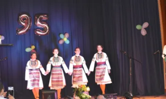 Лисец празнува 95 години читалище и празник на селото (СНИМКИ)