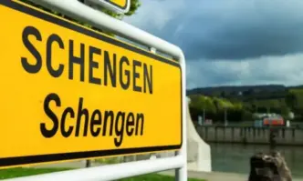 Частичният Шенген и то при тези допълнителни условия не може