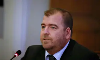 Земеделската земя е гарантирана в Конституцията а промяната в предназначението