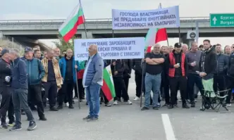 Енерегетиците продължават блокадите На магистрала Тракия се провежда своеобразно общо