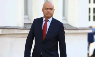 Не знам за какво ще ме съди Кирил Петков Аз