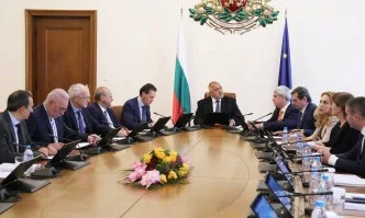 Борисов за тристранното споразумение: С общи усилия се опитваме да се измъкнем от кризата от COVID-19