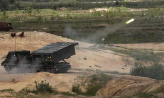 България и още 13 страни членки на НАТО както и Финландия