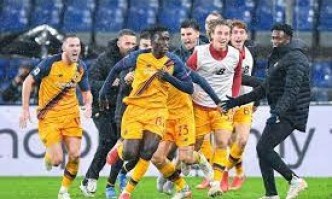 18 годишният талант Феликс Афеня Гиан се превърна в герой за Рома