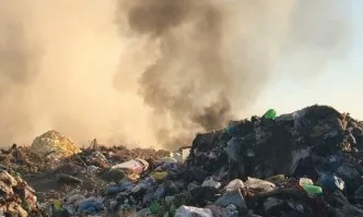 Пожарът на сметището в Свищов е локализиран