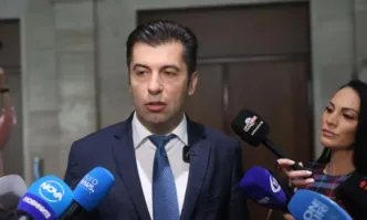 Налице е коалиция Ново начало и тя работи в пълен