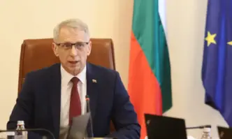 Внушенията че някой иска избори от наша страна са абсолютно