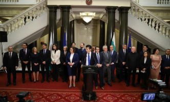 Заложници остават България и гражданите чиито очаквания към кабинета гарантирано