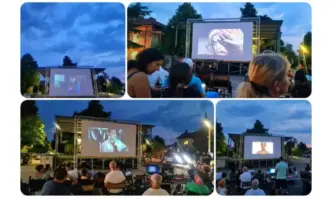 Лятно кино зарадва жителите на Волуяк На прожекцията дойде и