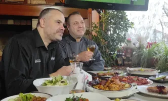 Вече повече от 10 години Йонко и Даци пресъздават по