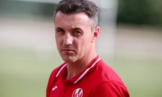 Ботев Пловдив води преговори за привличането на треньора на Локомотив