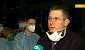 Медици от болница Лозенец излизат на протест