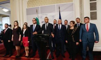 И аз и Възраждане сме заплаха но за националните предатели