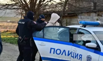 Четирима души са задържани за купуване на гласове в София